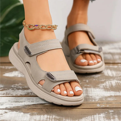 Cyana orthopedic sandals